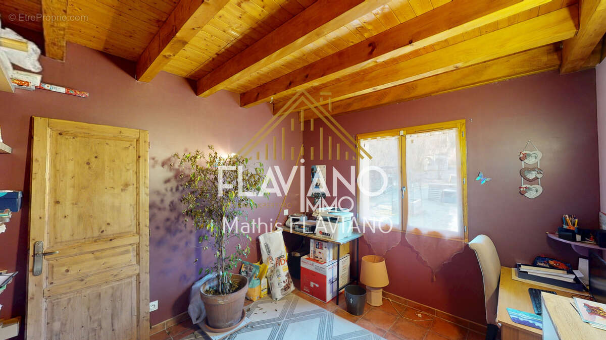 Maison - 7 pièces - bréole - photo 19