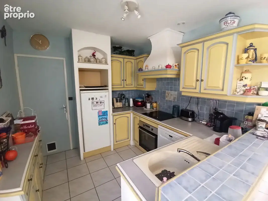 Maison d'habitation avec garage et jardin - photo 3