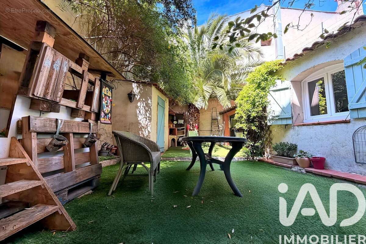 Photo 9 - Appartement à MARSEILLE-6E