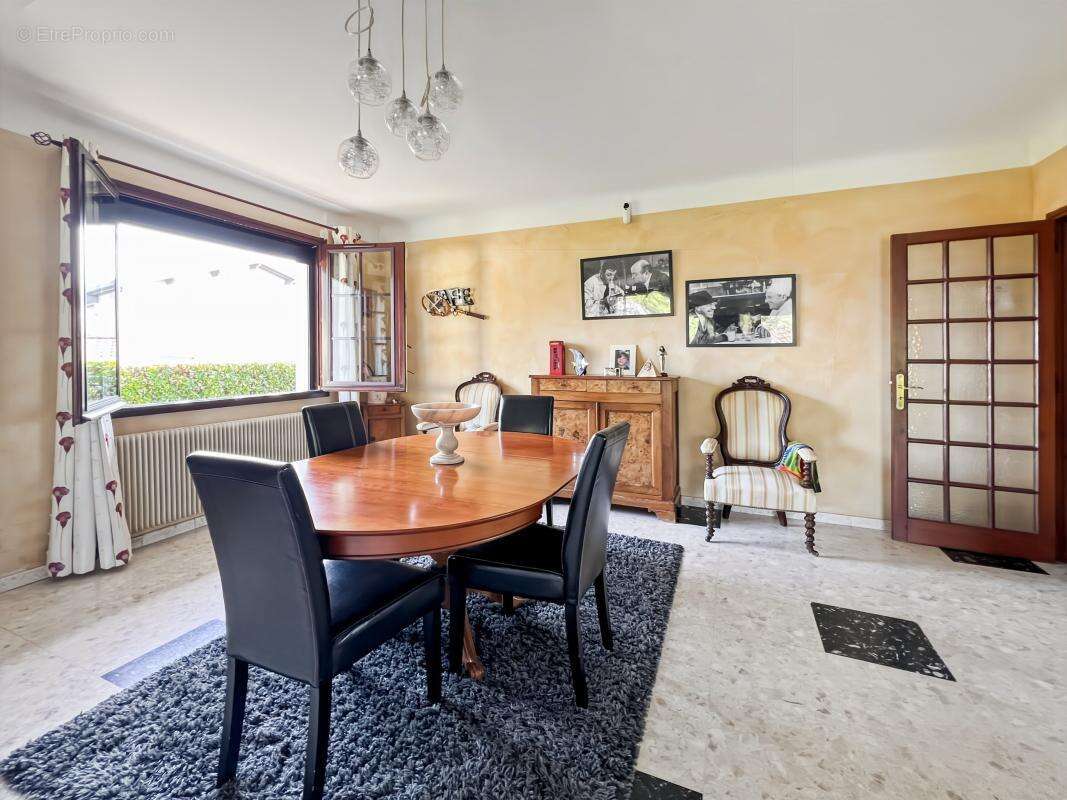 Maison à TOSSE