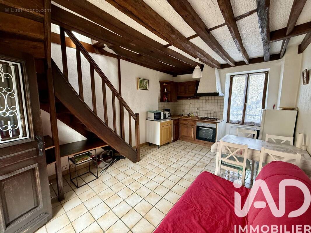 Photo 1 - Appartement à DAMMARIE-LES-LYS