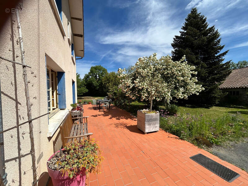Maison à CHANTECORPS