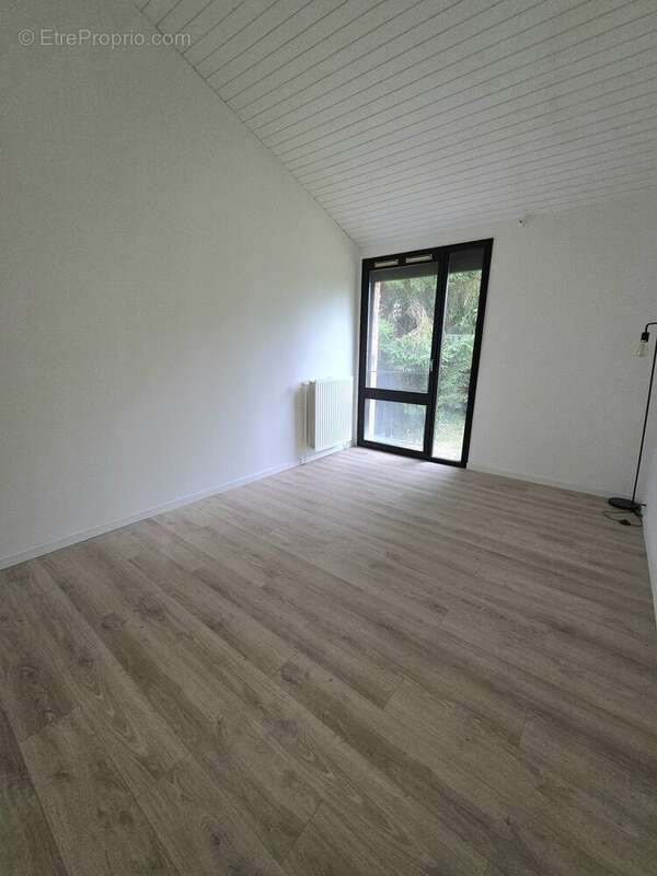 Maison à AULNOYE-AYMERIES