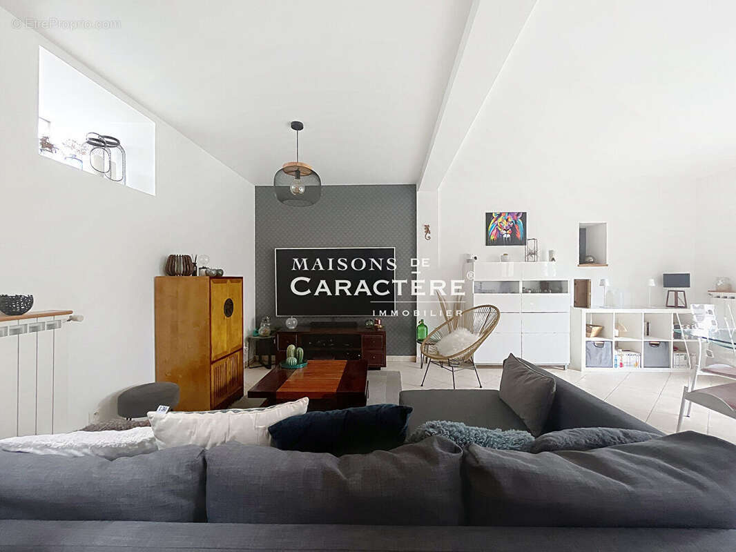 Maison à VERNOUILLET