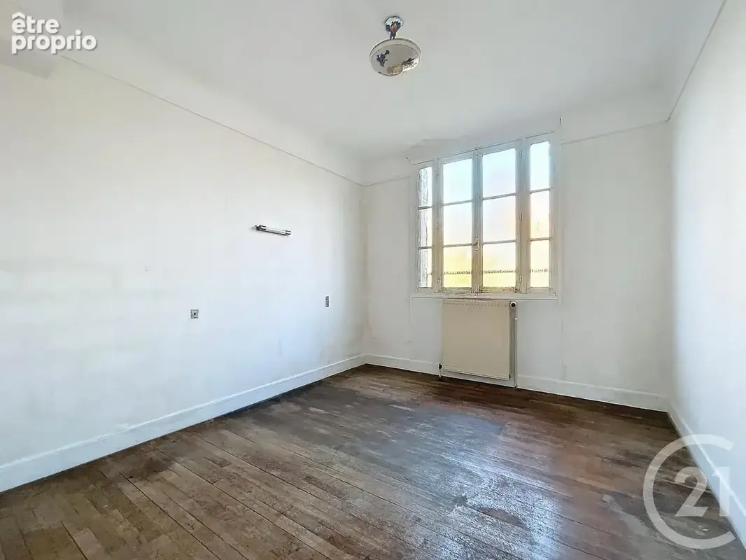 Maison 5 pièces 104 m² à vendre à Dammarie-Les-Lys (77190) - photo 5