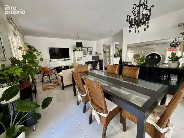 Maison 5 pièces 132 m² à vendre à Lunel (34400) - photo 4