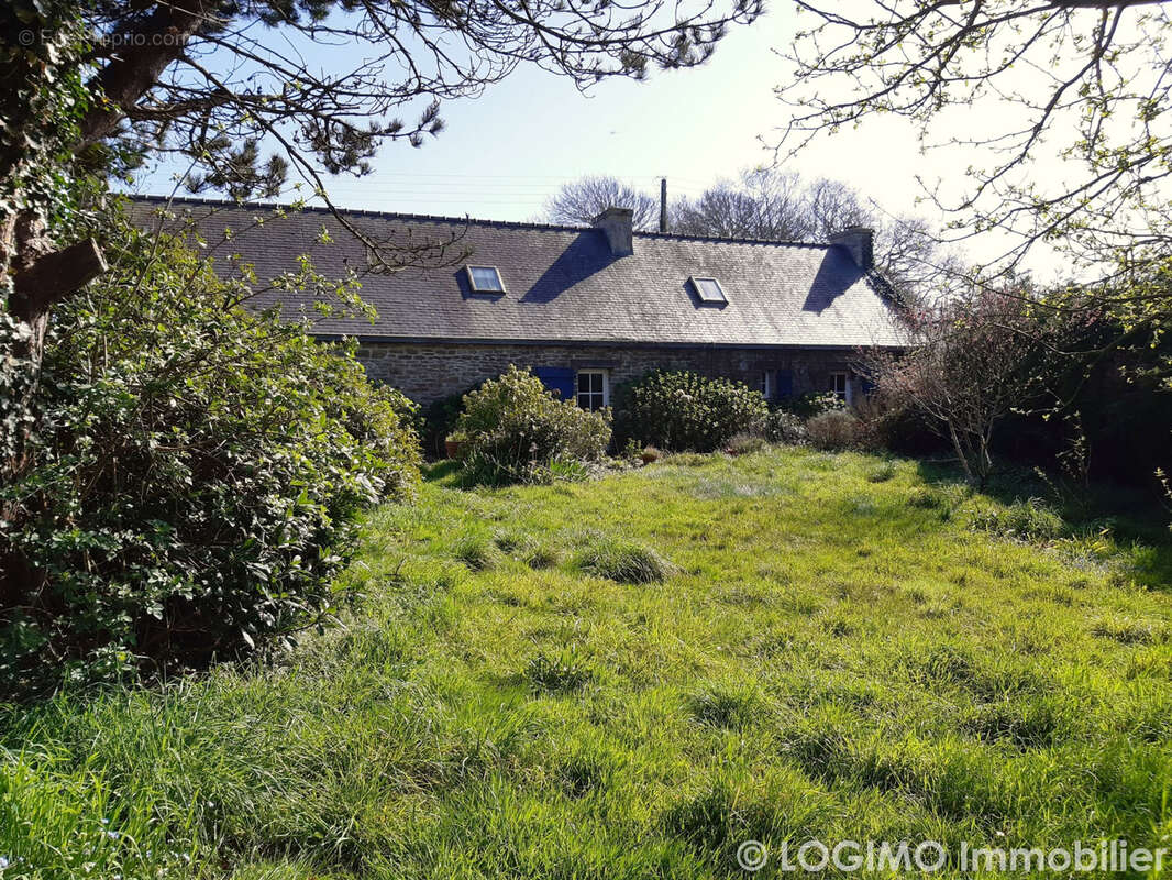 Maison à PLOZEVET