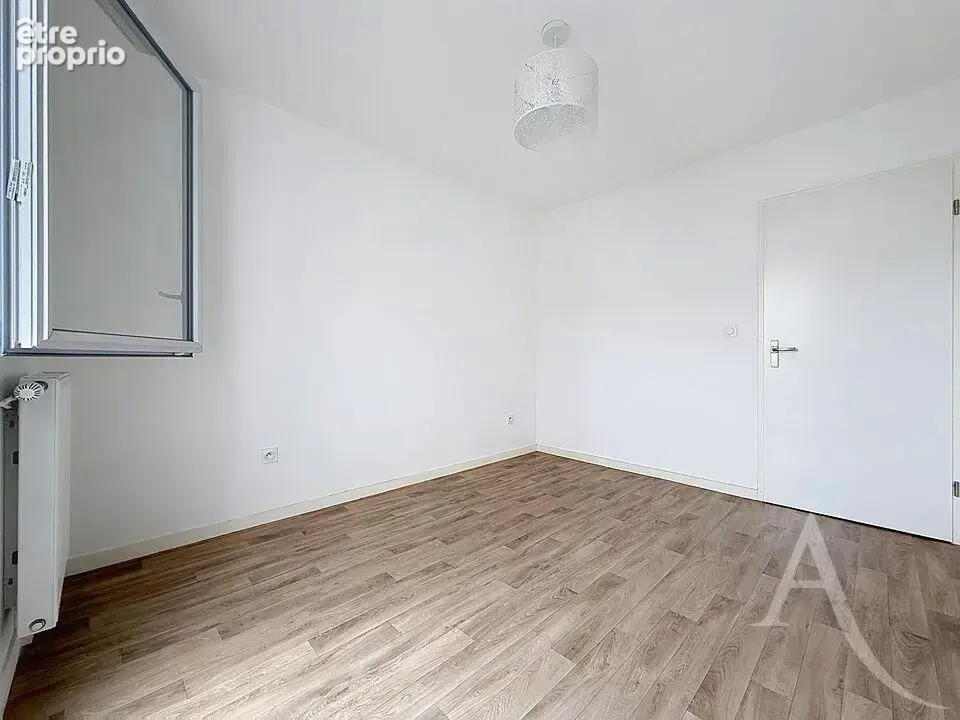 Appartement Mantes La Ville F4 - 74 m² - Balcon proximité gare Mantes la jolie - photo 10
