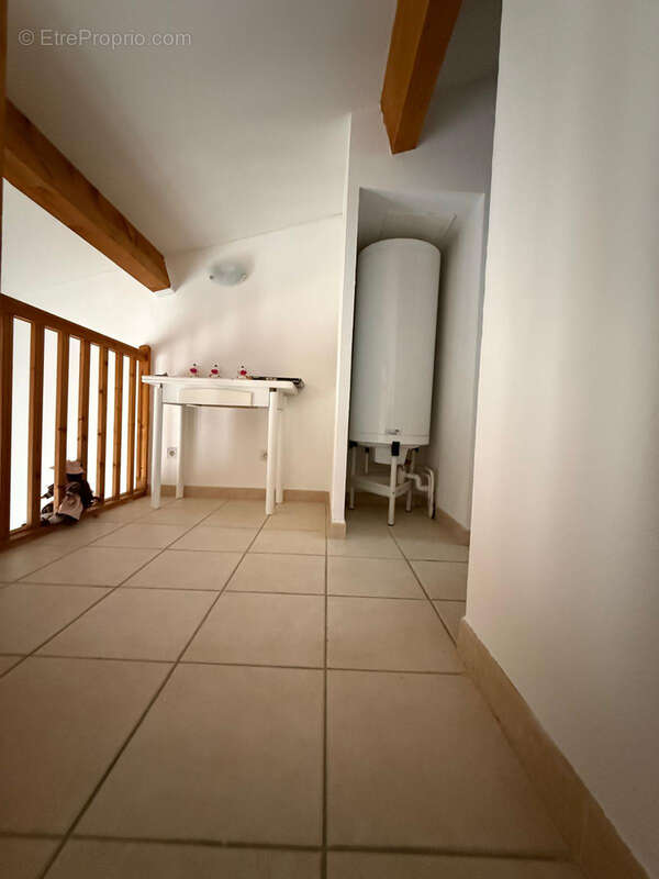 Spécial investisseur-St Pierre la Mer Duplex T3 Plein Sud avec jardin, terrasse et place de parking. - photo 7
