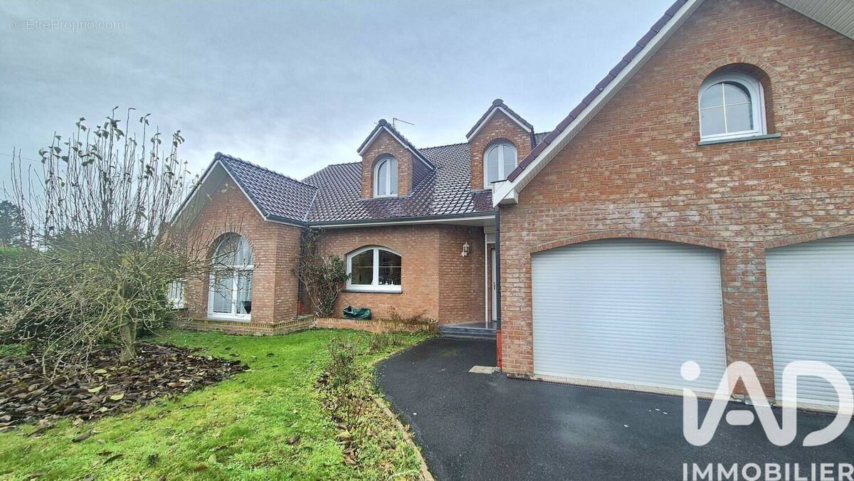 Photo 1 - Maison à LECELLES