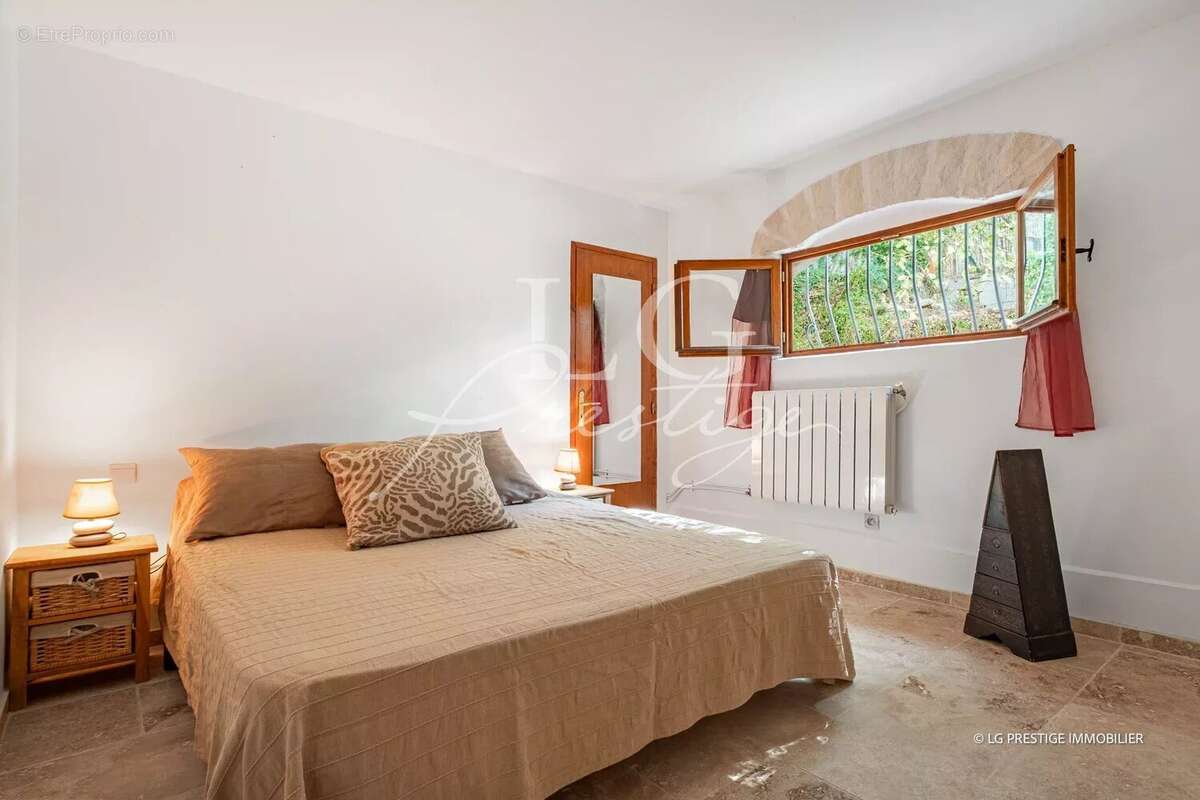 Villa avec Double Entrée – Idéale pour Deux Familles ou Investisseurs - photo 11