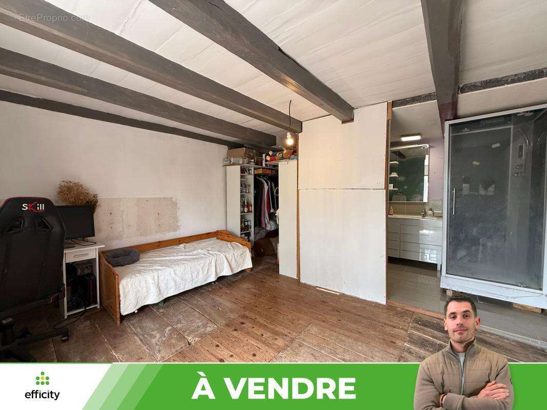 Maison à MASSOGNES