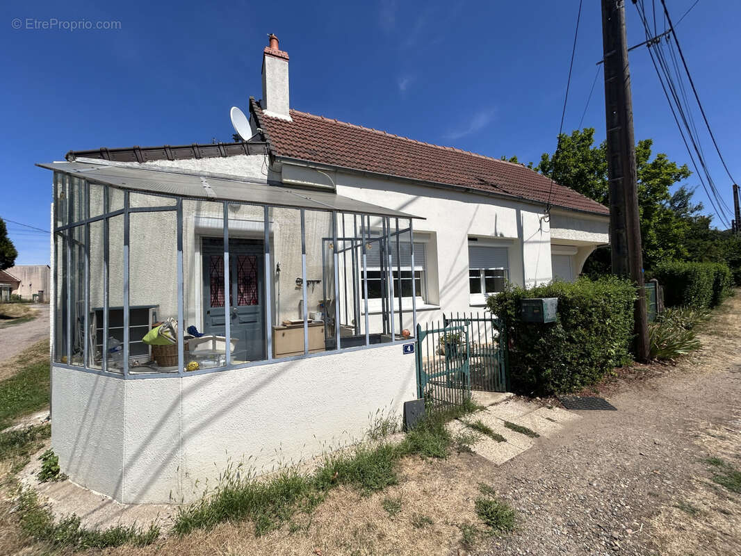 Maison a 30 minutes de nevers - photo 2