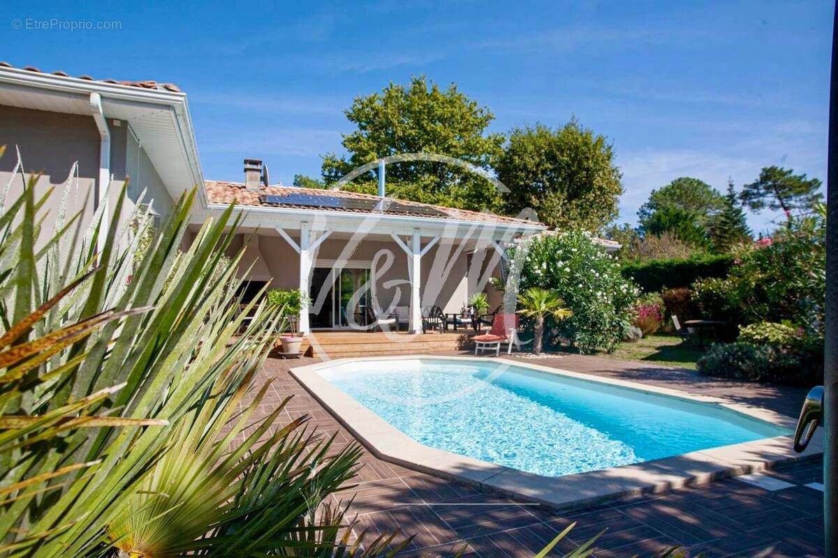 Maison à LANTON