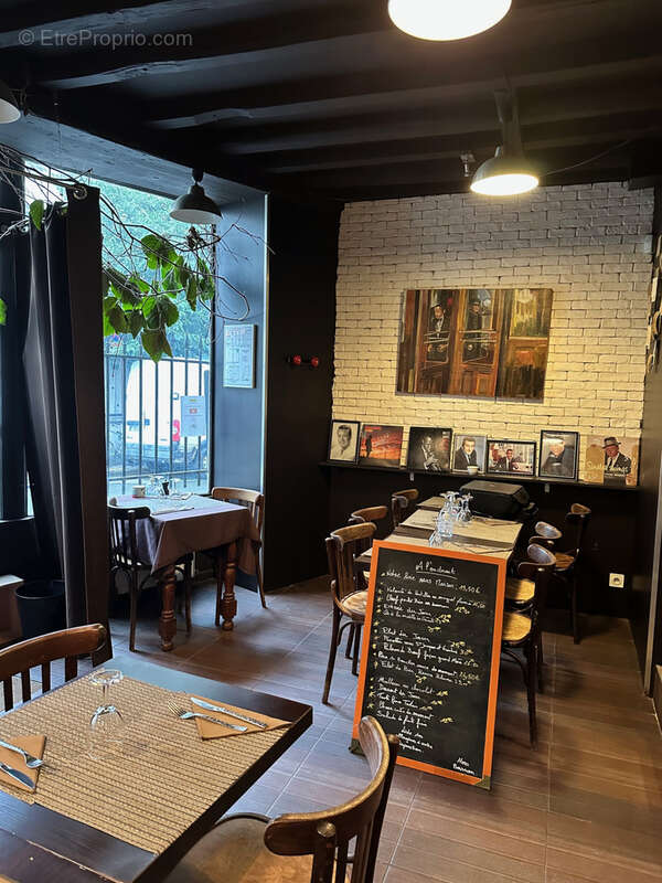 Commerce à PARIS-19E