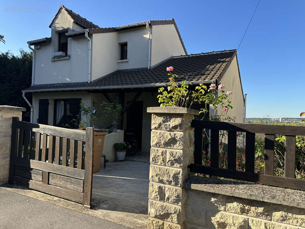 Maison à NOISY-LE-GRAND