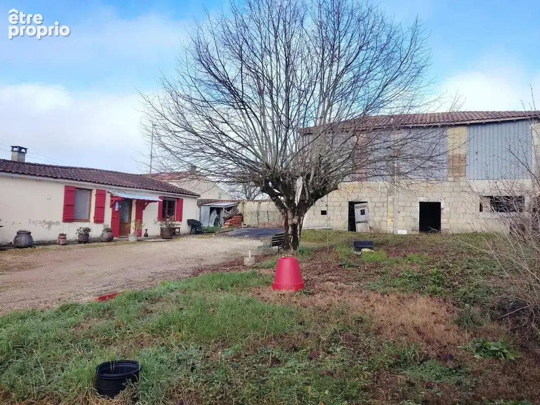 Photo 1 - Maison à ASNIERES-LA-GIRAUD