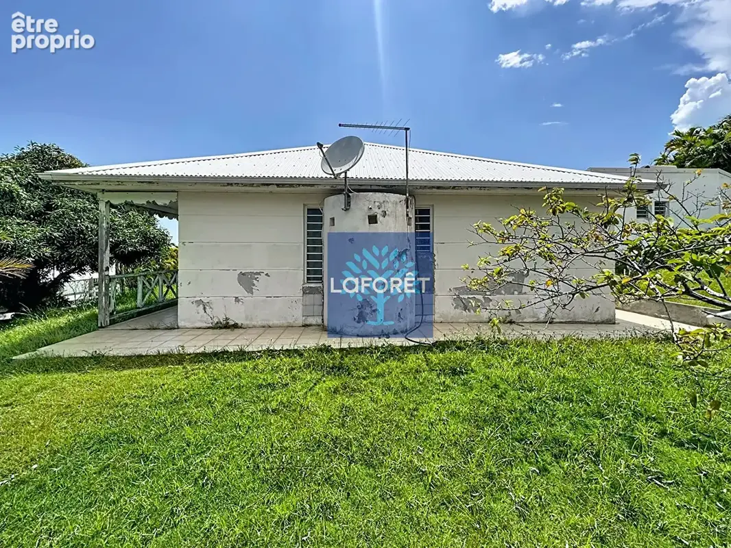 A vendre : Maison T4 avec vue mer à Terreville, Schoelcher - photo 4