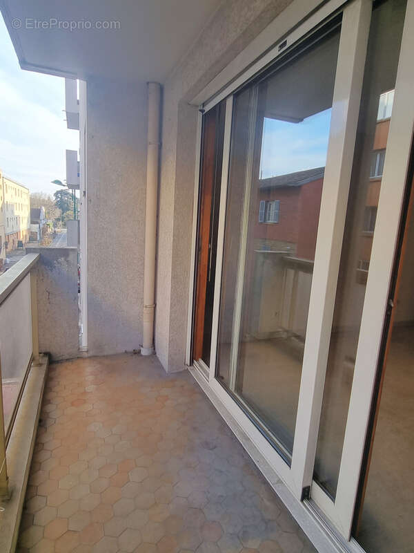 Appartement à FONTAINES-SUR-SAONE