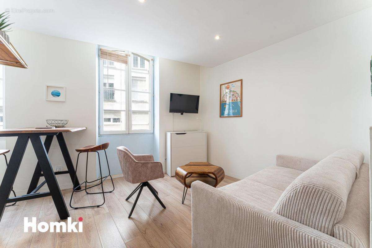 Appartement à MARSEILLE-2E