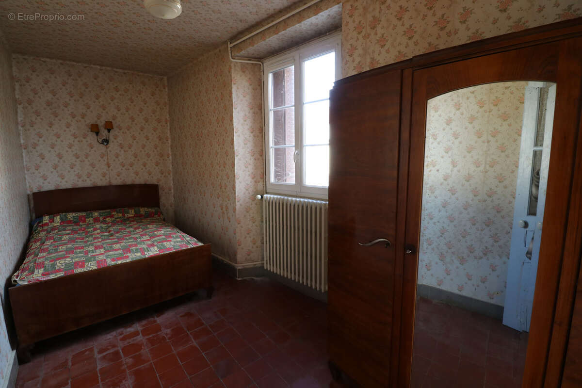 Maison à SAINT-GEORGES-SUR-EURE