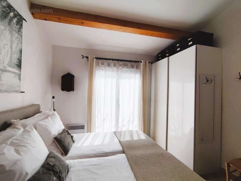 Maison à NANS-LES-PINS