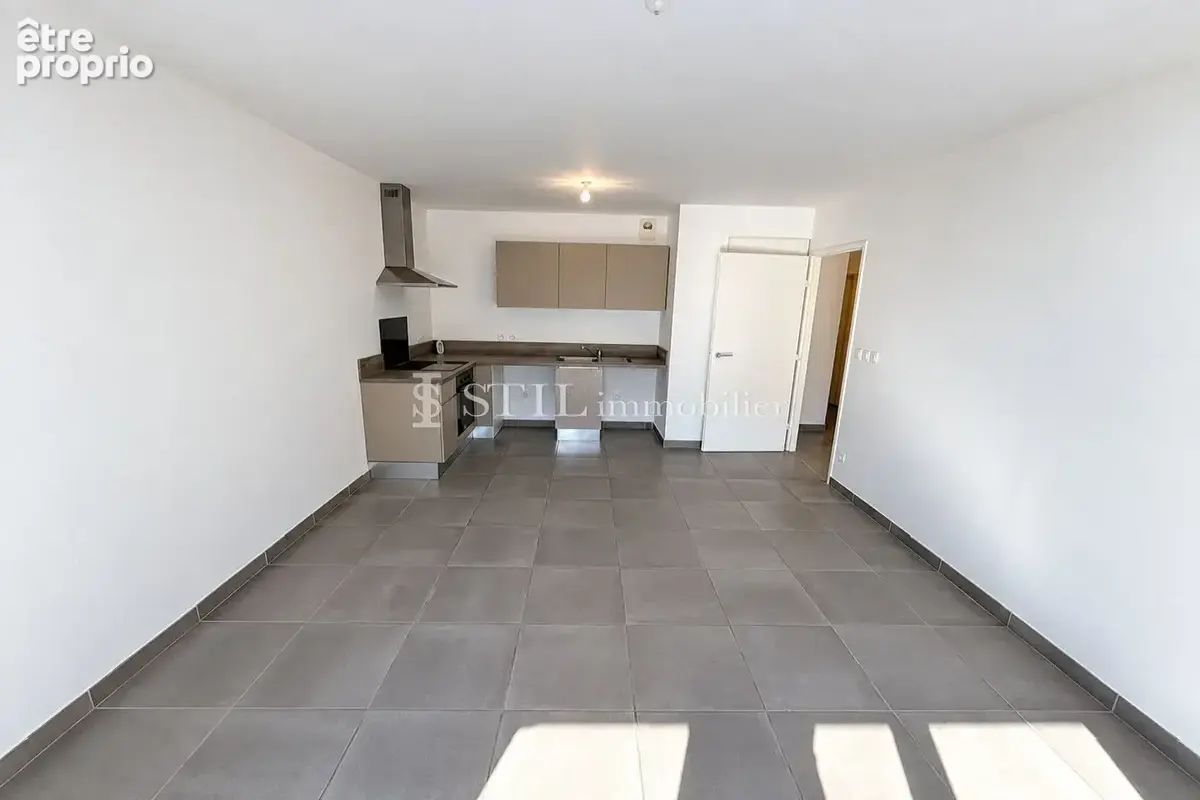 Appartement 4 pièces 73 m² à vendre à Sainte-Maxime (83120) - photo 2
