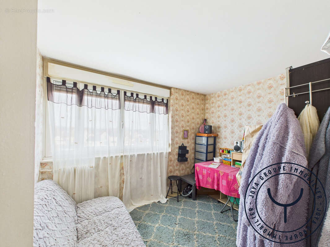 Appartement à ROMILLY-SUR-SEINE