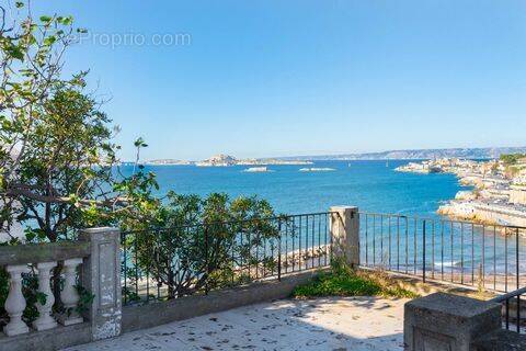 Maison à MARSEILLE