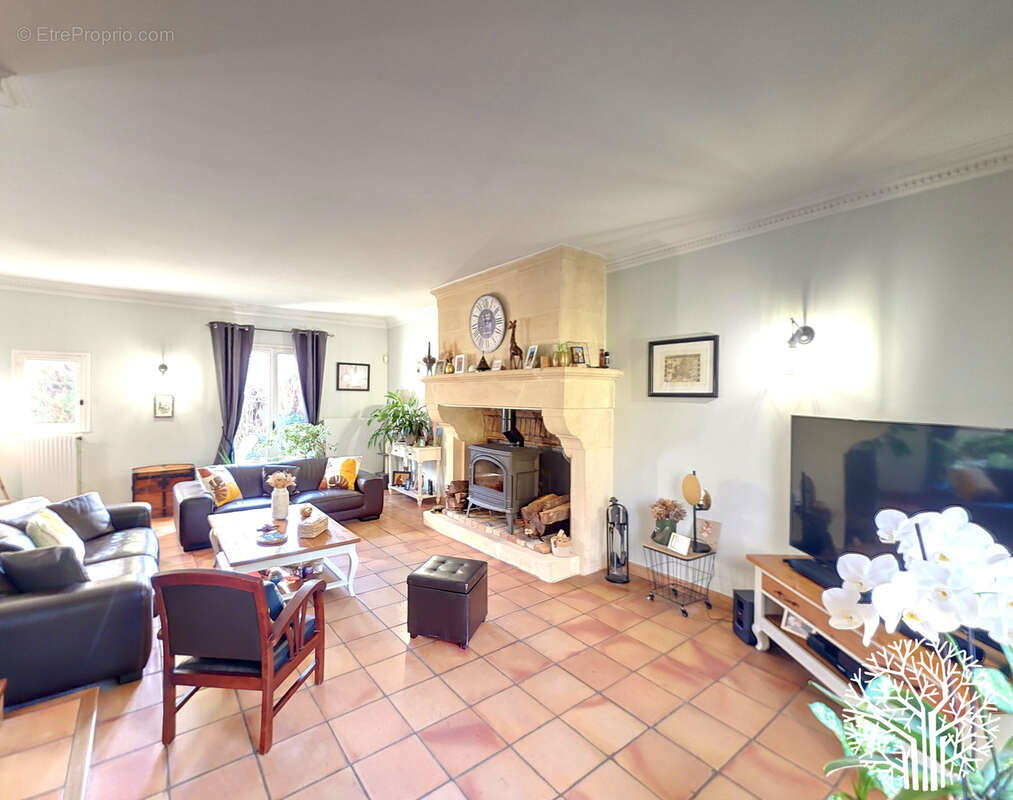 Maison à ARBONNE-LA-FORET