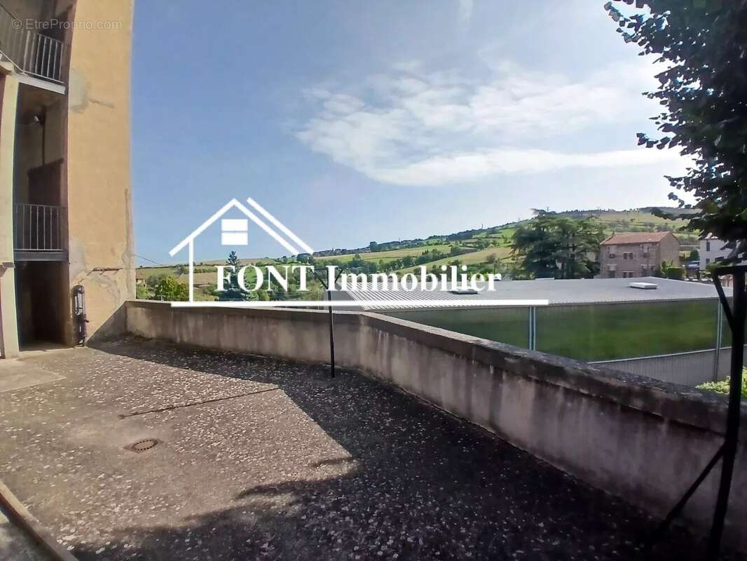 Appartement à SAINT-PAUL-EN-JAREZ