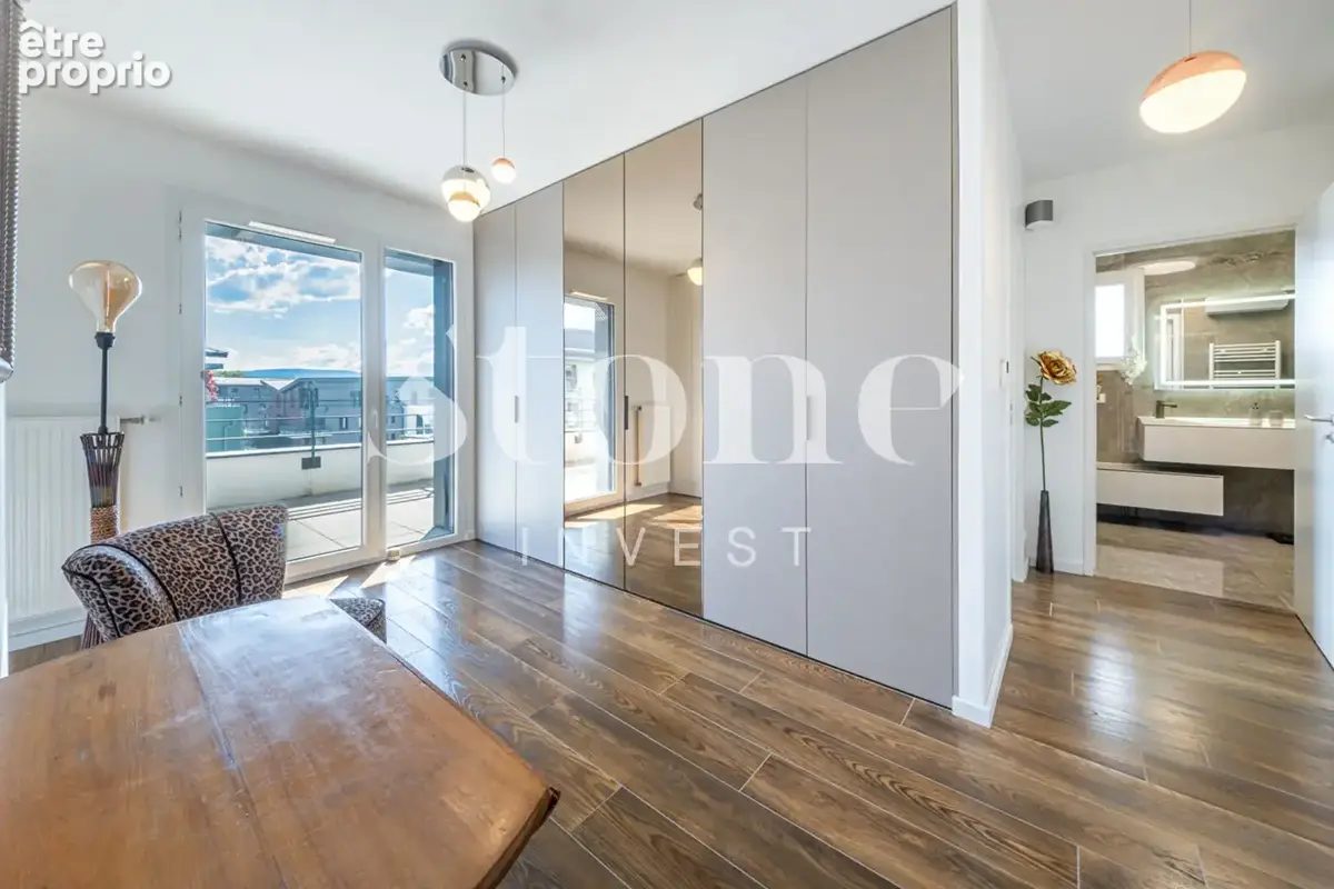 Appartement en attique de 4 pièces 93 m2 - photo 8