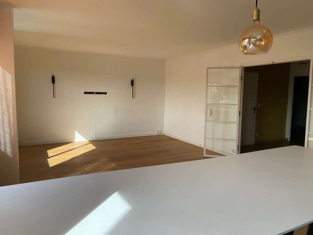 Appartement à LE PERREUX-SUR-MARNE