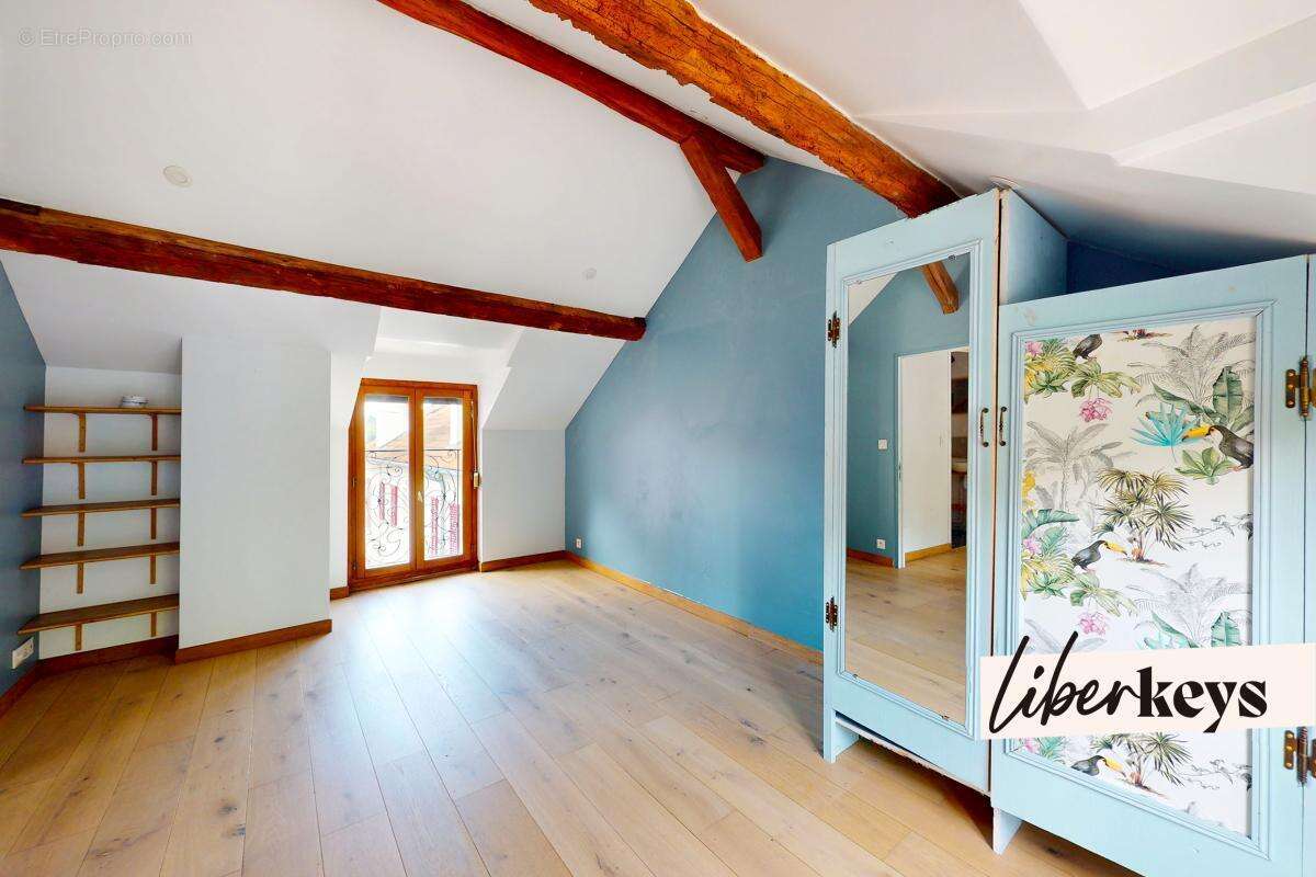 Appartement à CHAVILLE