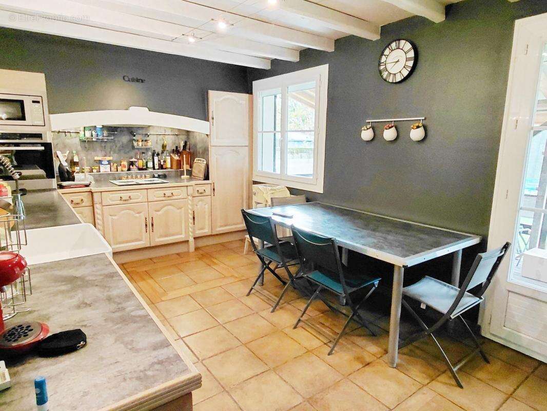 Maison à vendre 7 pièces BRIENON SUR ARMANCON (89) - photo 5