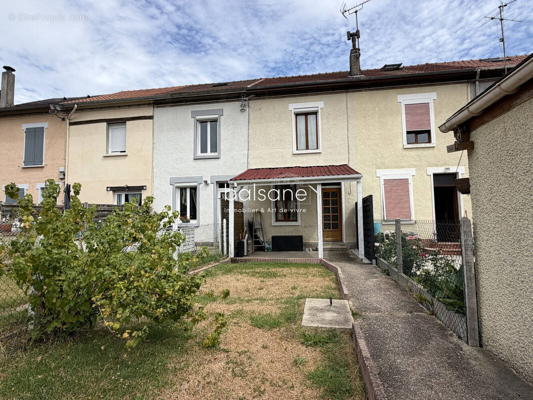 Maison à PAVILLY