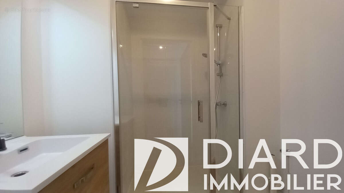 Appartement  trois chambres  dont suite parentale - photo 6