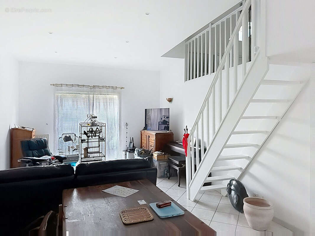 Maison à ARTIGUES-PRES-BORDEAUX