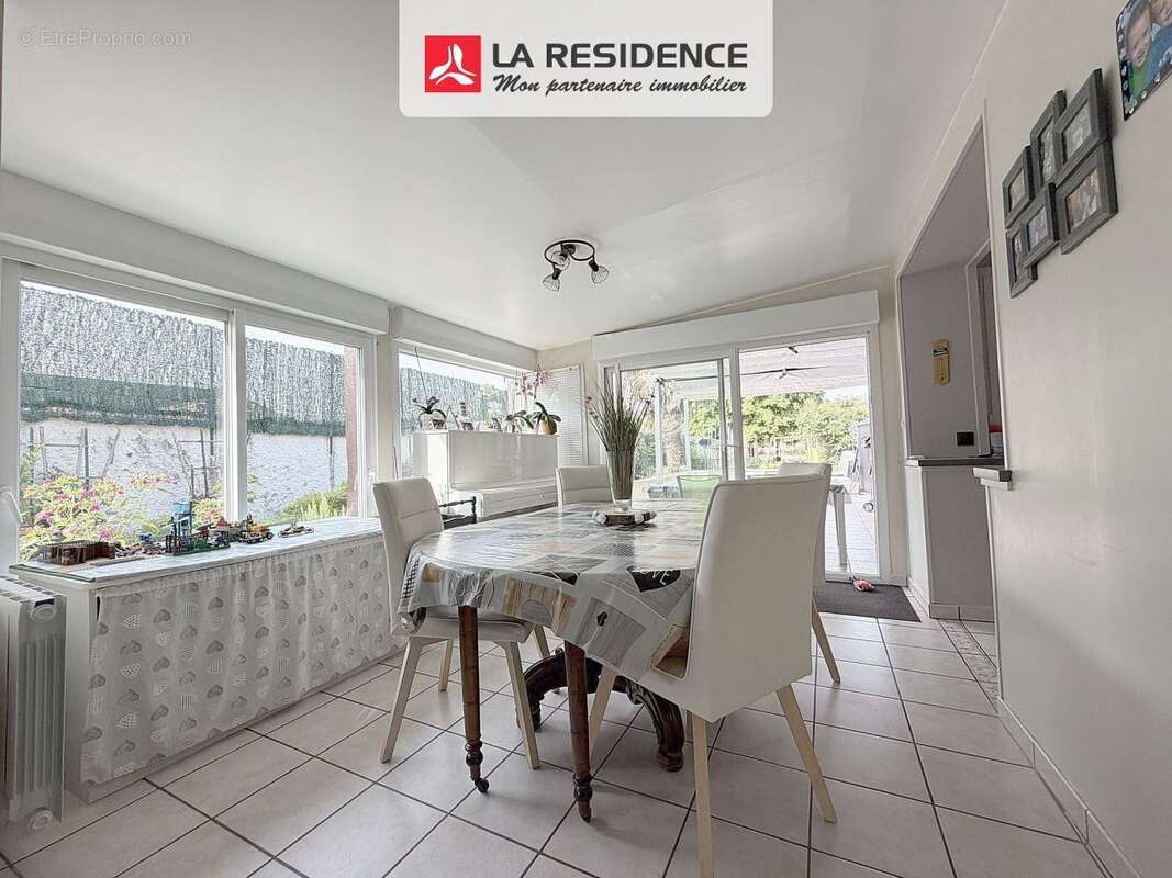 Maison 177 m² à Gadencourt  - photo 4