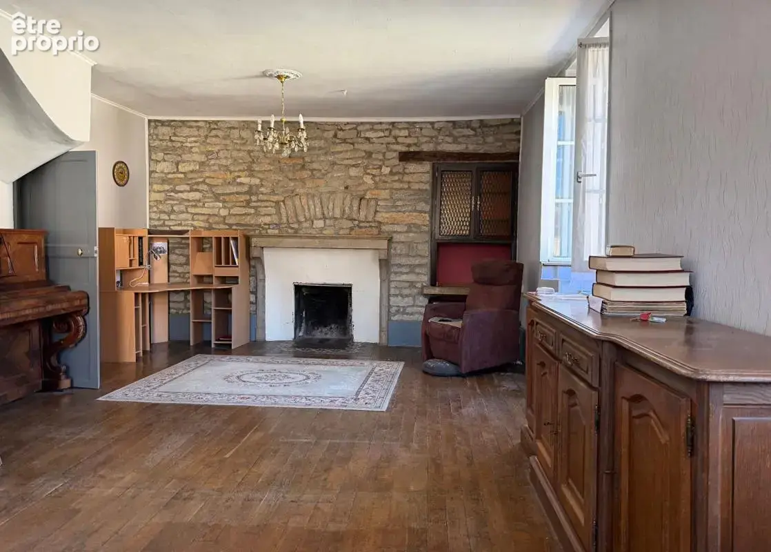 Maison ancienne 6 pièces 127 m² avec courrette de 30 m2 devant - photo 2