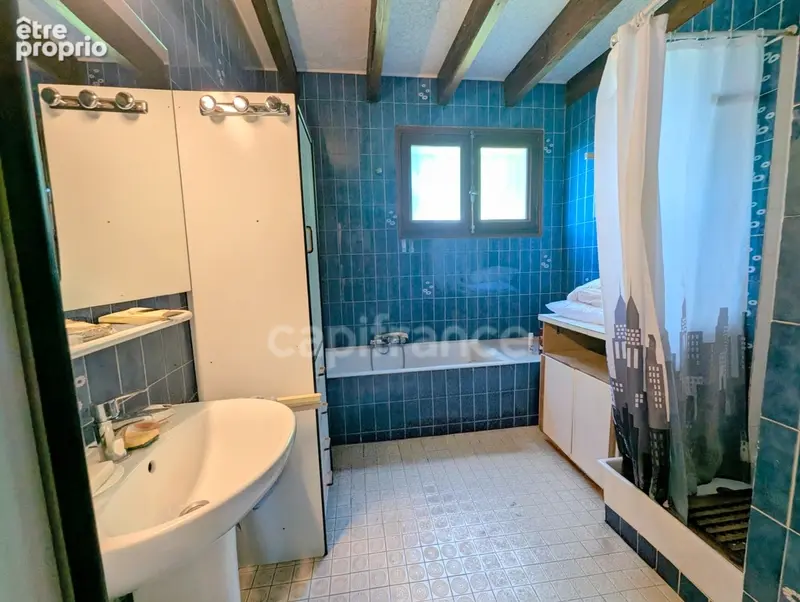 Maison à vendre 7 pièces LEOGNAN (33) - Garage - Piscine - 5 chambres - 2 SdB - photo 11