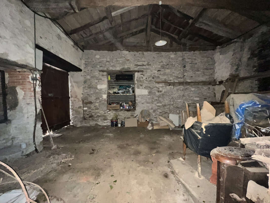 Maison à GROSBREUIL