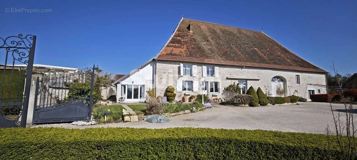 Maison à DOLE