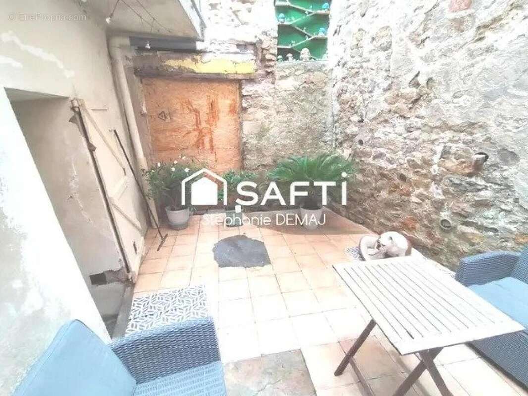 Photo 2 - Maison à BRIGNOLES