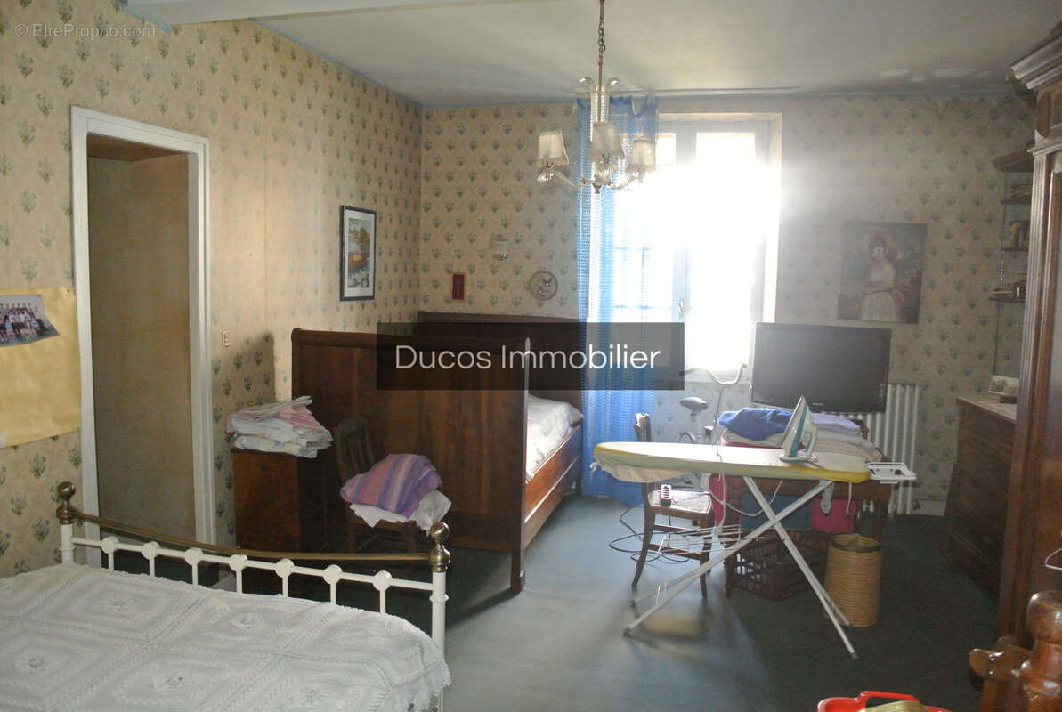 Maison à SAINTE-BAZEILLE