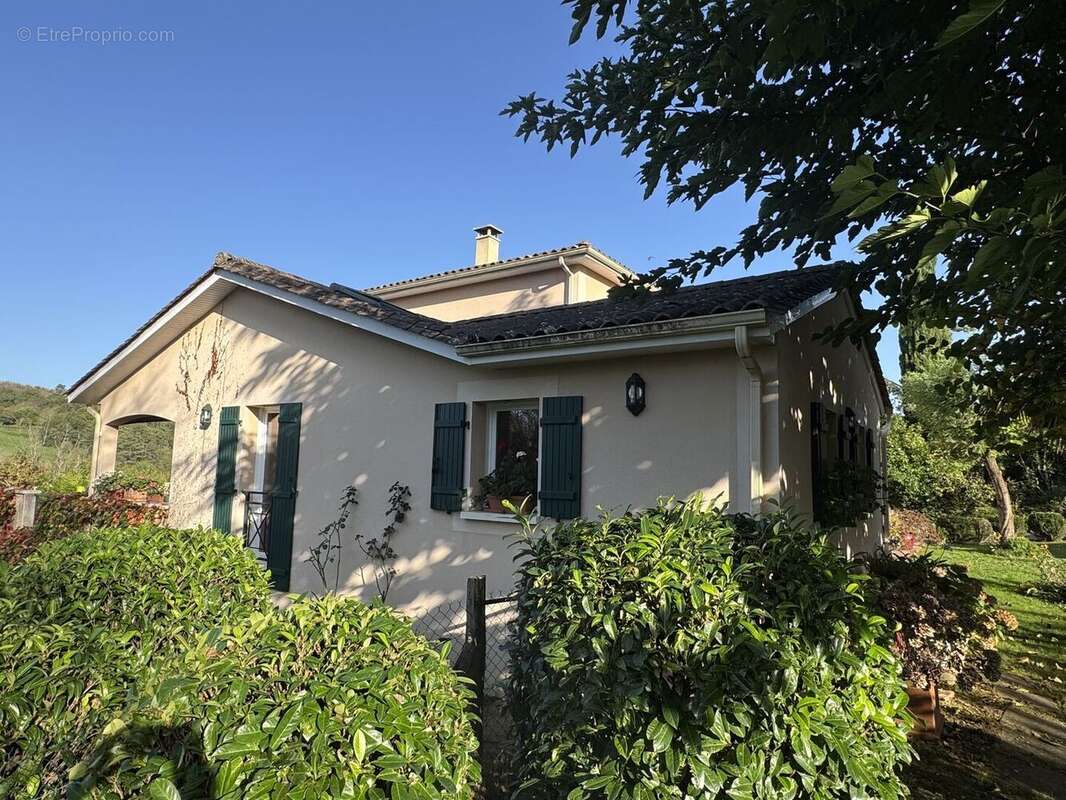 IMG9375 - Maison à SAINT-GERMAIN-DE-BELVES