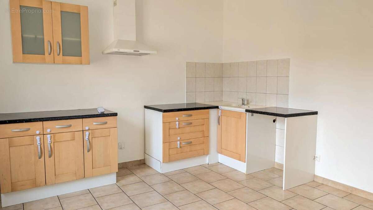 Maison Semi individuelle 3 chambres et jardin - photo 7