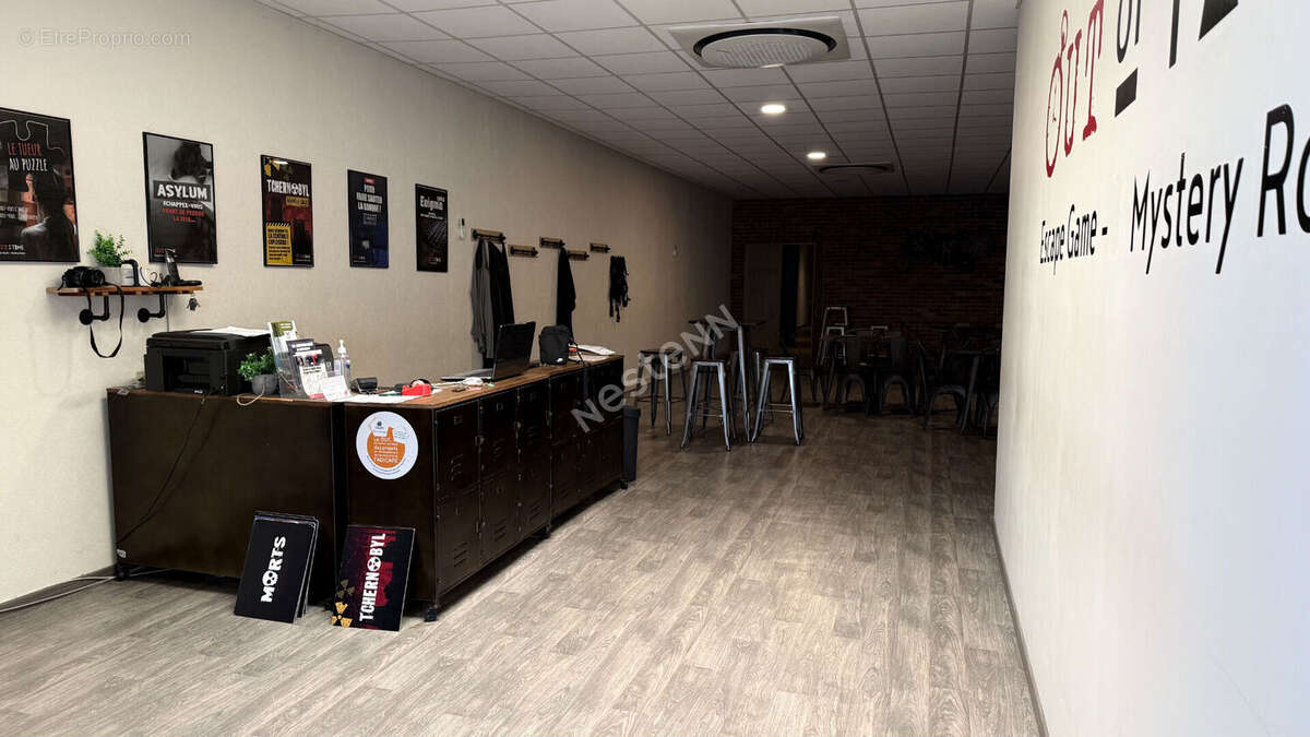 Local commercial Longeville Les Saint Avold 431 m2 - photo 2