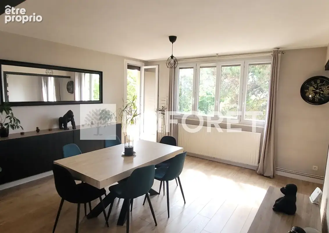 Photo Appartement à Thiais au prix de 260 000€