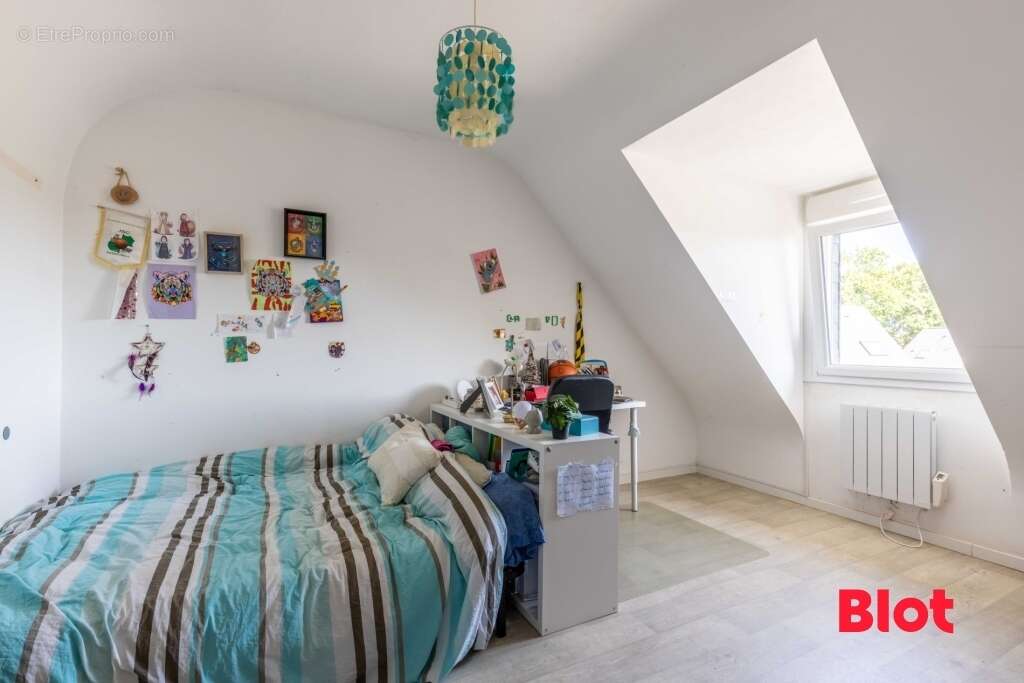 Maison 120 m² à Liffre  - photo 8